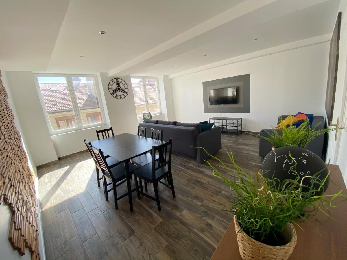 22 Chic & Cosy Grand Appart 92M2 Parking Gratuit Hypercentre Netflix 圣艾蒂安 外观 照片