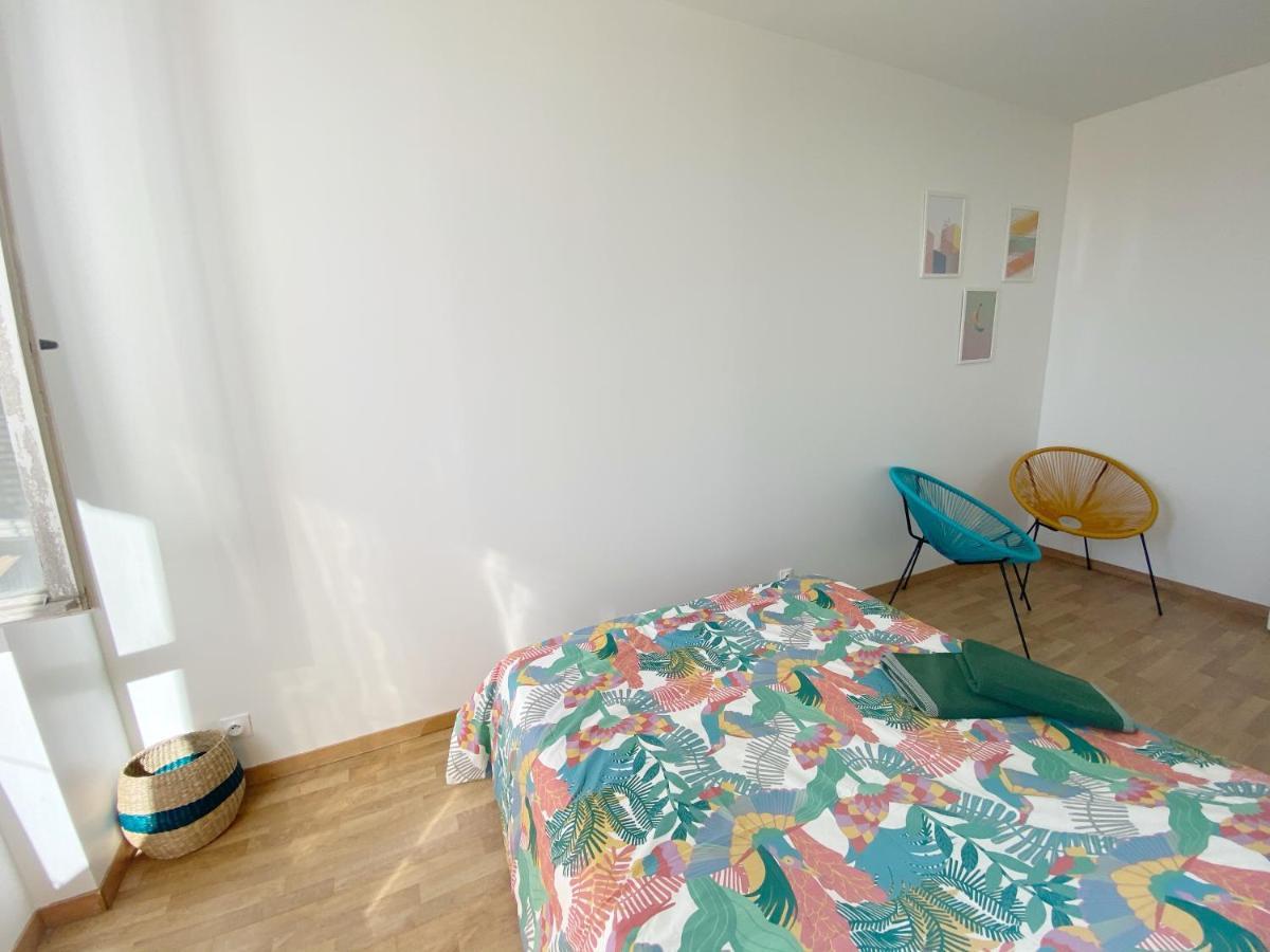 22 Chic & Cosy Grand Appart 92M2 Parking Gratuit Hypercentre Netflix 圣艾蒂安 外观 照片