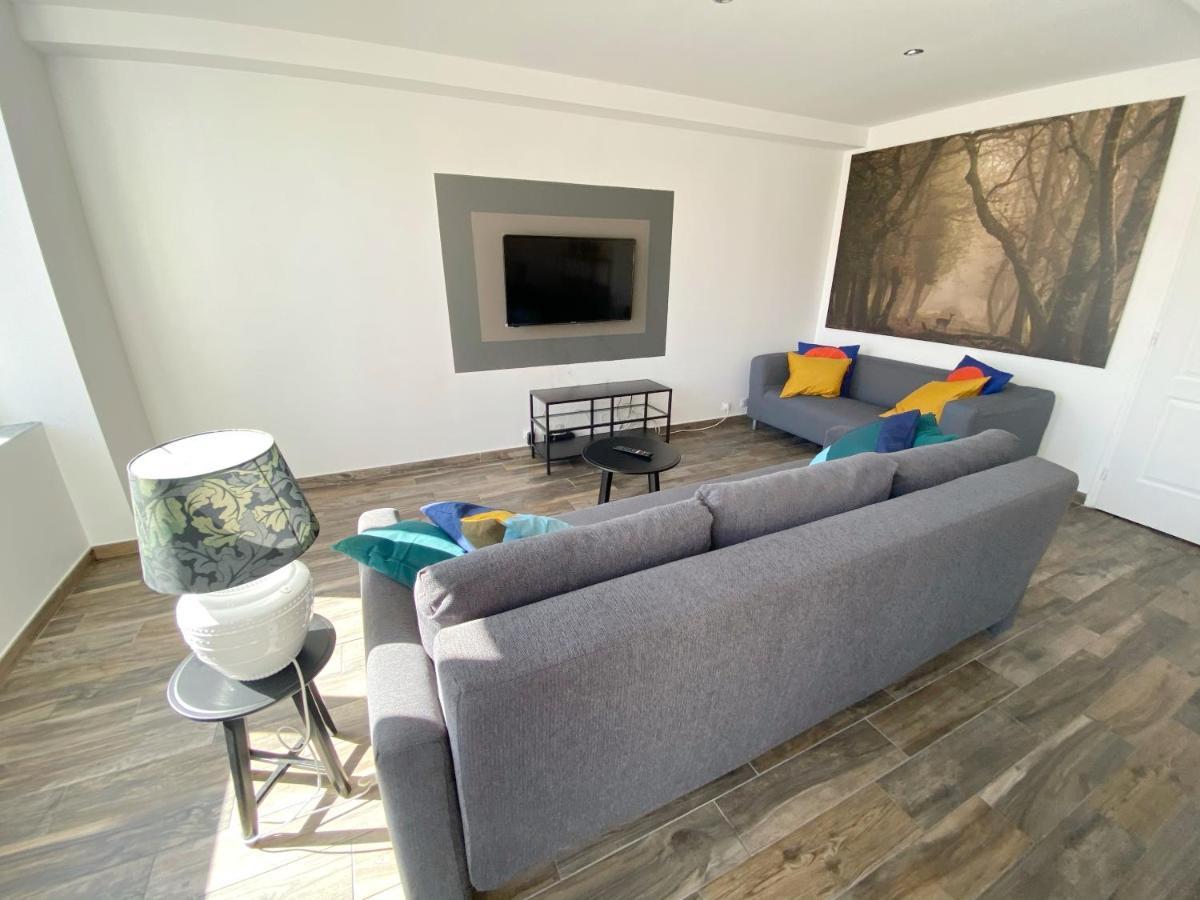 22 Chic & Cosy Grand Appart 92M2 Parking Gratuit Hypercentre Netflix 圣艾蒂安 外观 照片